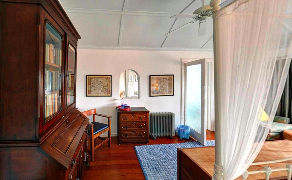 Blue On Blue Bed And Breakfast เซนต์เจมส์ ภายนอก รูปภาพ
