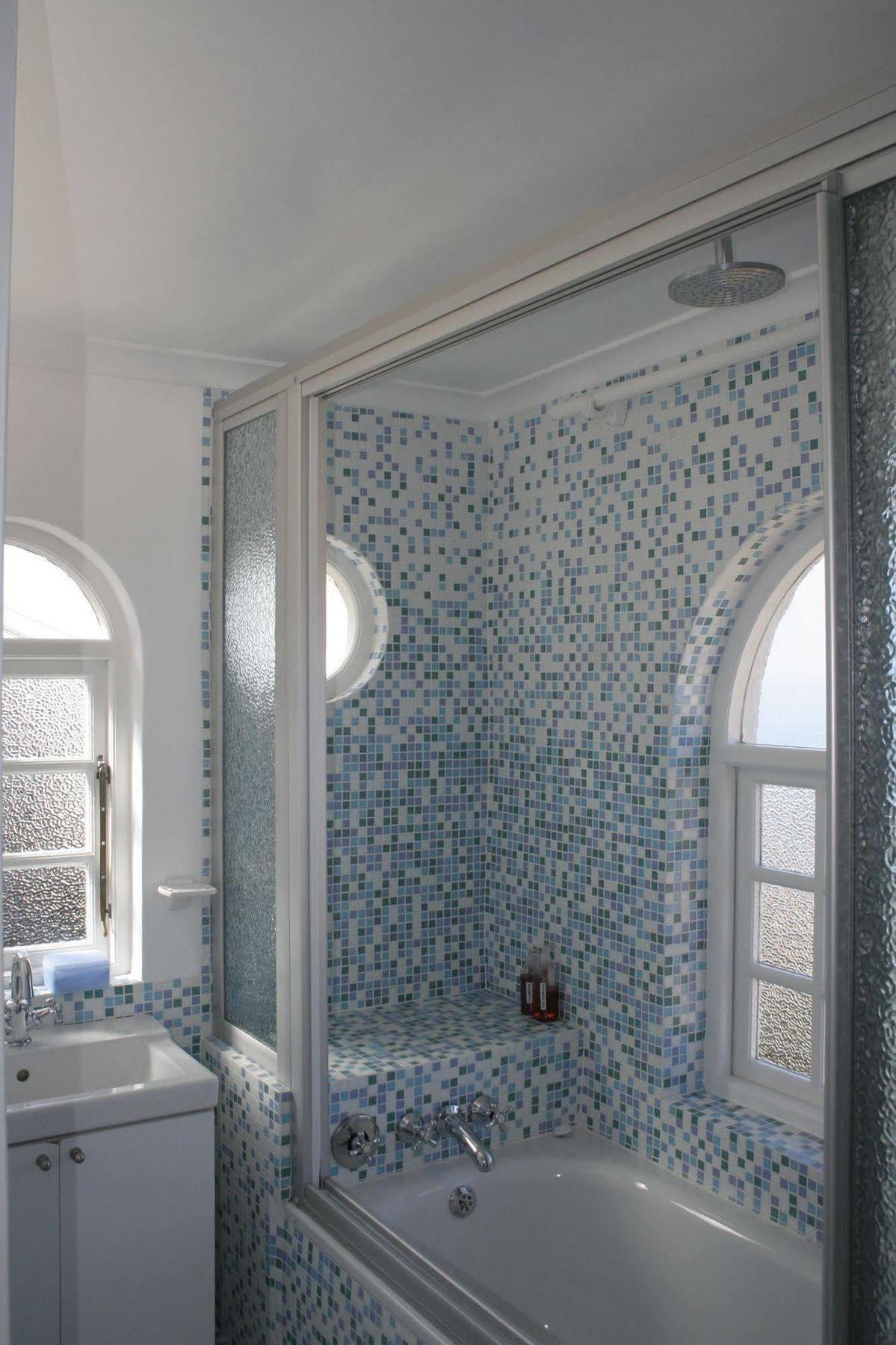 Blue On Blue Bed And Breakfast เซนต์เจมส์ ภายนอก รูปภาพ