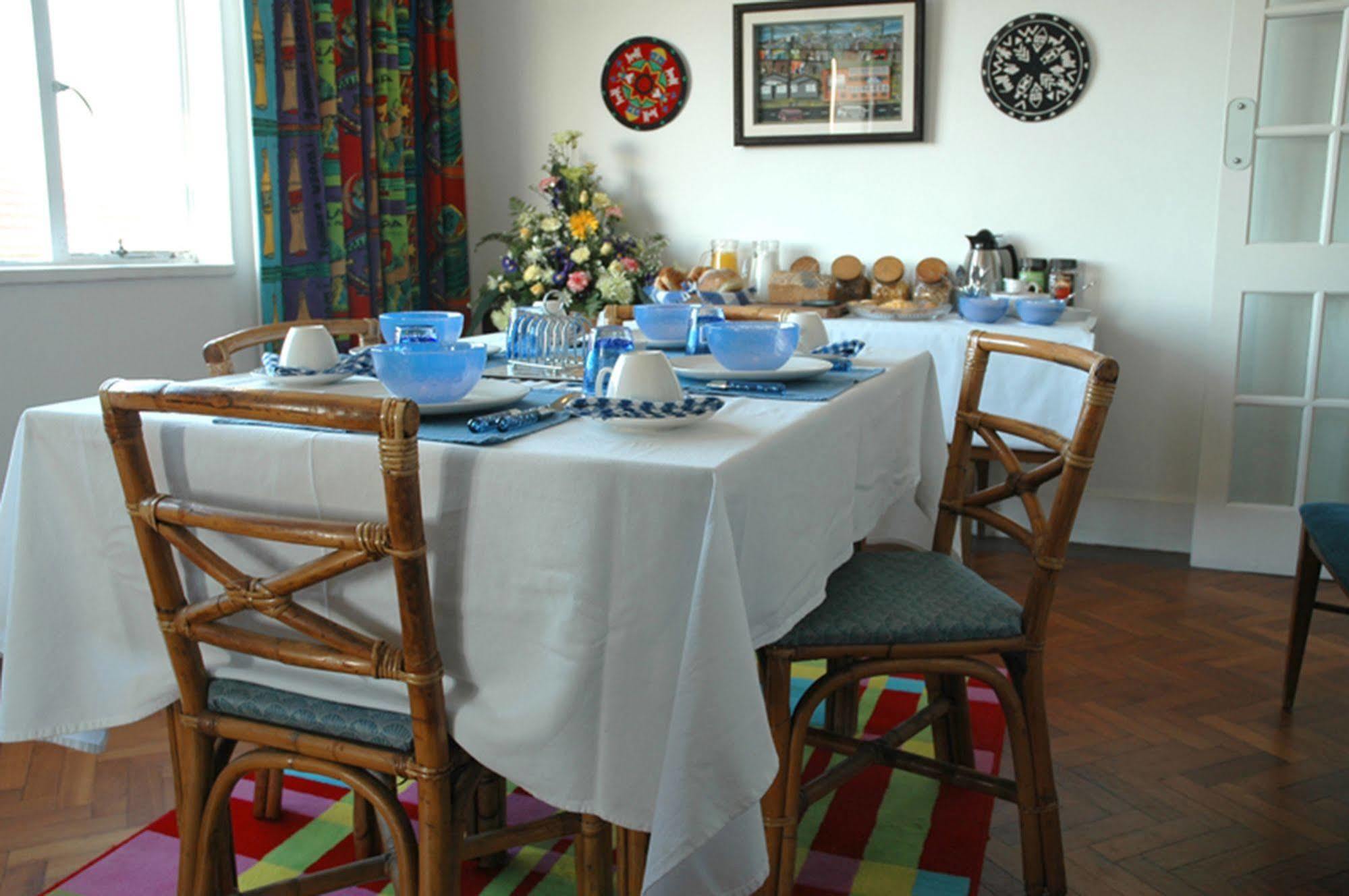 Blue On Blue Bed And Breakfast เซนต์เจมส์ ภายนอก รูปภาพ